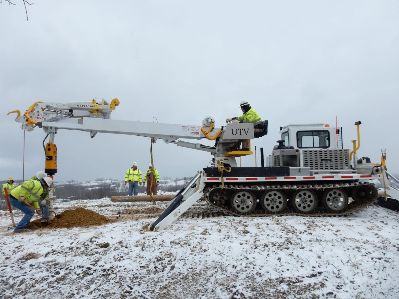 45' Track Mounted Digger Derrick Rentals. Underbridge and Aerial Access Equipment Rentals