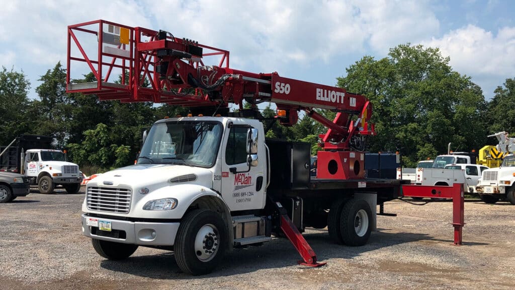Rent the Right Bucket Truck from McClain & Co., Inc.